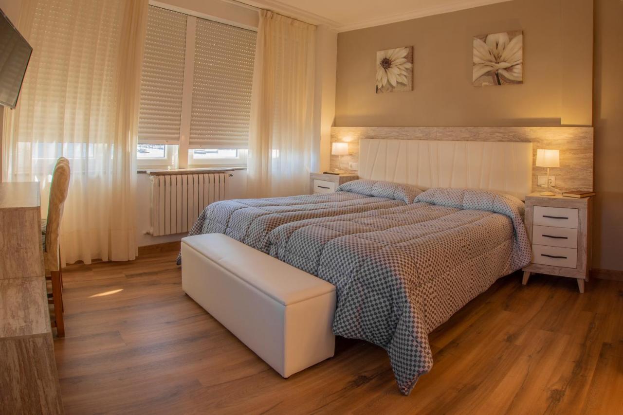 Hotel A Muradana Muros Εξωτερικό φωτογραφία